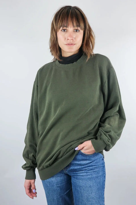 Pullover, grün, M/L wearing between mondays