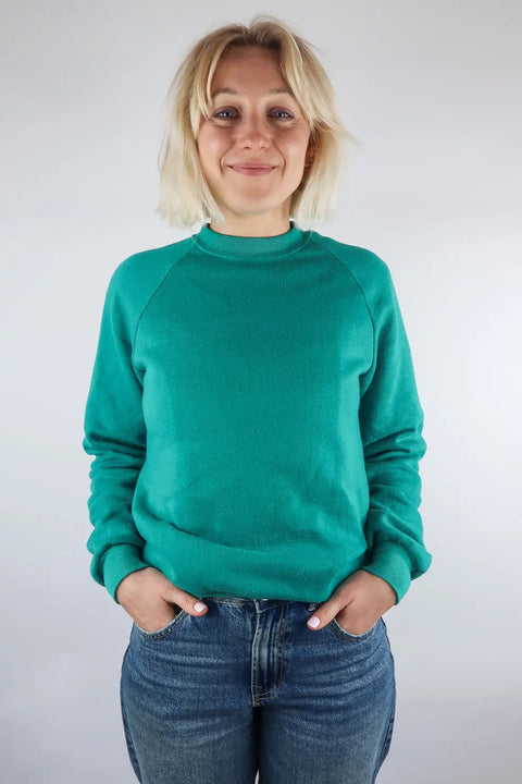 Pullover, türkis-grün, S/M wearing between mondays